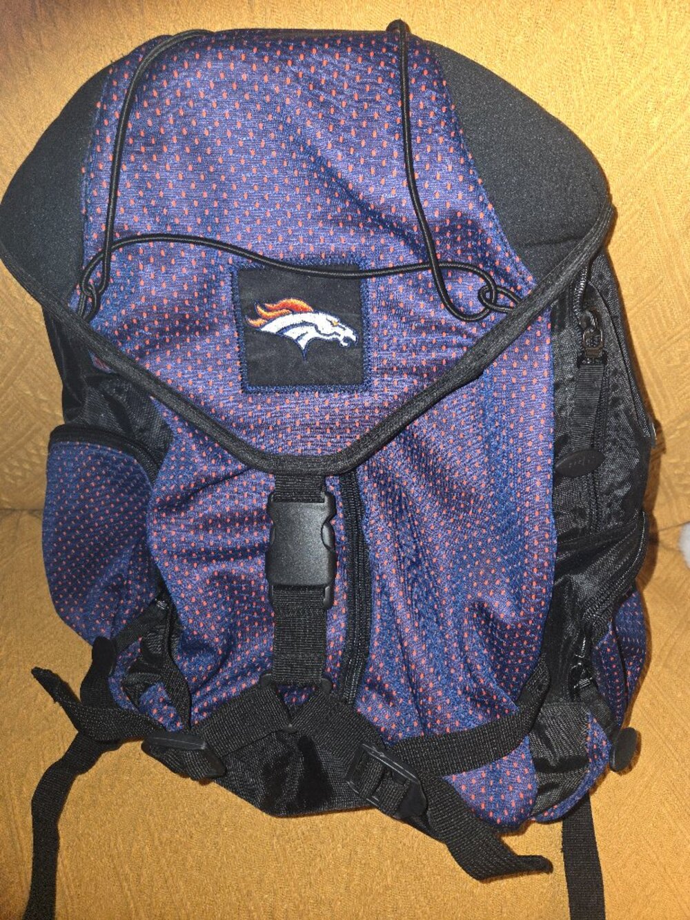 Denver Broncos NFL Team Logo Back Pack